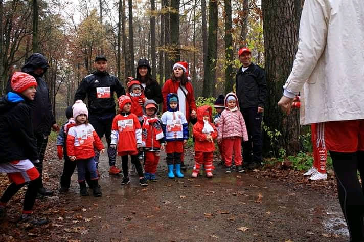 ZTC z całymi rodzinami, uczciło Święto Niepodległości biorąc udział w VII BIAŁO-CZERWONYM BIEGU NIEPODLEGŁOŚCI.